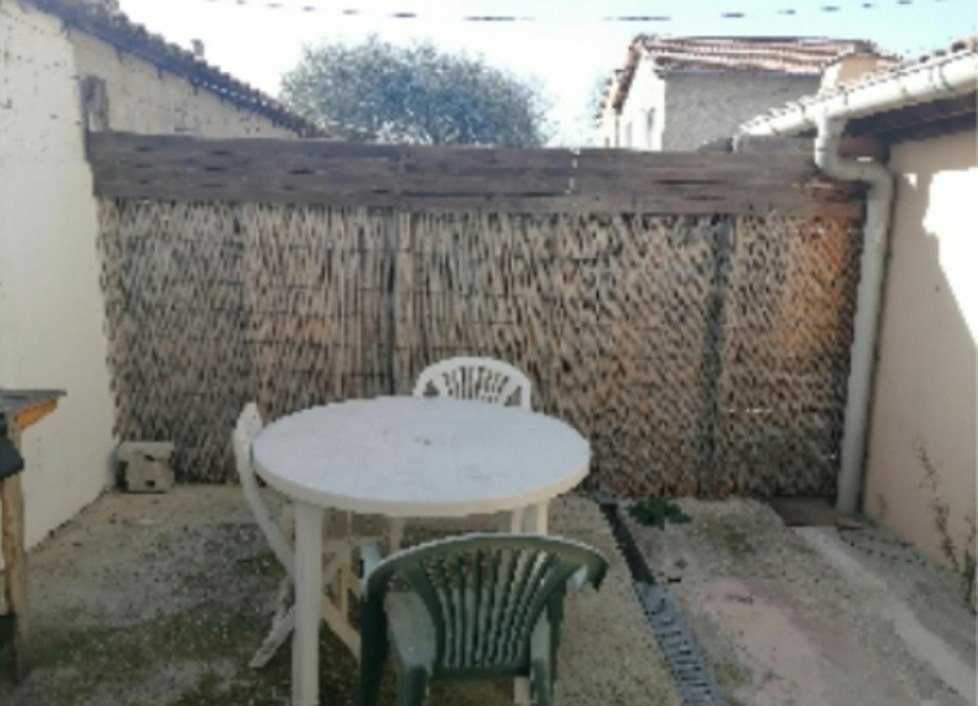 Appartement Charmant A Avignon 50 M² Terrasse Privee Esterno foto